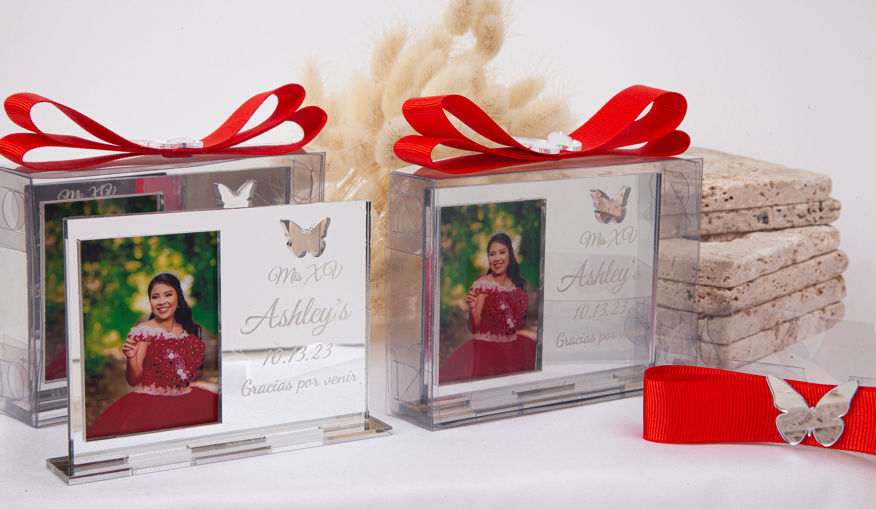 Quinceanera Butterfly Party Favors, Quinceanera Photo Frame Favors, Sweet 16 Favors, Mis Quince 15 Anos