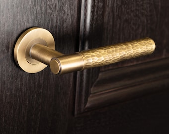 Hammered Brass Passage Door Handle crafted from Solid Brass, Self spring so can we used as a dummy lever or as a privacy with extras