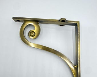 Prachtige massief messing sierlijke plankbeugel, gebogen werveling, handgemaakt van messing, zwaargewicht zelfbeugel. klassiek vintage stijlvol