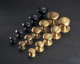 Viktorianischer Schrankknauf in verschiedenen Ausführungen und Größen aus massivem Messing