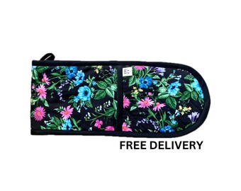 Dark Botanical Double Oven Mitt, Heat Resistant Floral print Potholder with hanging loop.