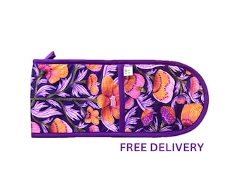 Manopla de cocina doble Purple May con asa para colgar. Agarradera resistente al calor con estampado botánico australiano para cocinas coloridas.