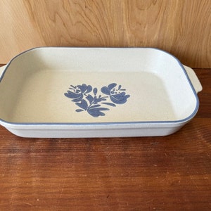 Pfaltzgraff Yorktowne 11