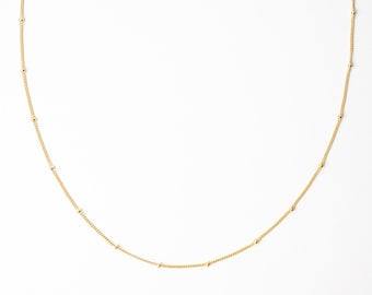 Cadena satélite / Cadena de oro con cuentas / Collar en capas / Collar delicado / Joyería de oro / Collar minimalista