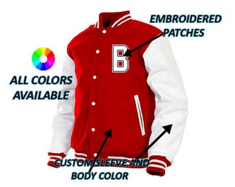 Chaqueta universitaria tipo Letterman para hombre y mujer, personalizable en lana y cuero con parches, logotipos y letras bordadas.