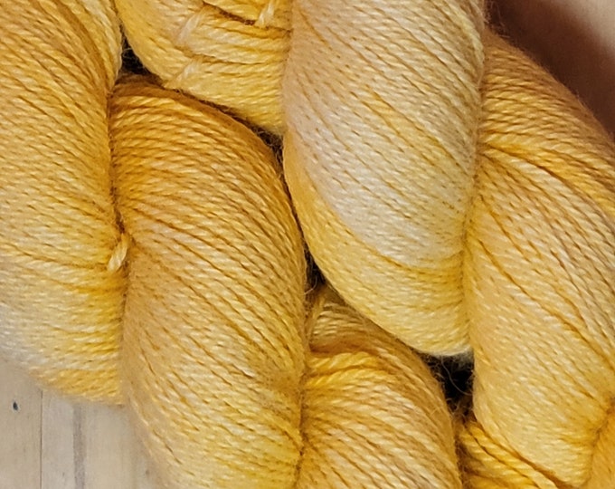 Hand Dyed Alpaca Yarn - A-Maize-Ing - 100% Baby Alpaca Sport