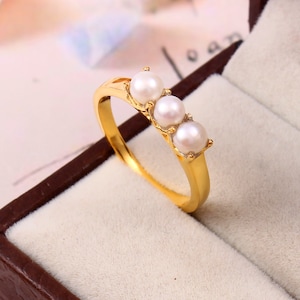 Dainty Natural Pearl Cluster Wedding Band Ring 14kGold Plated Stacking Rings for Women 925Silver Halo Anniversary Gift for Her Handmade Gift