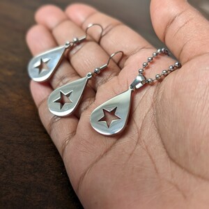 Conan Gris Acero Inoxidable Sólido Encontrado Heaven Star Colgante y Cadena de Bolas Diseño de Canción Sin Fin Copia Regalo Joyería Púa de Guitarra imagen 3