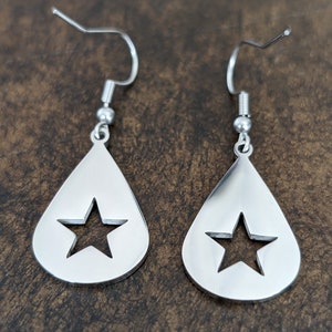 Conan Gray Solid Stainless Steel Found Heaven Star Earrings Hanging Drop Pendants Never Ending Song Design Copy Gift Jewellery Guitar Pick 画像 2