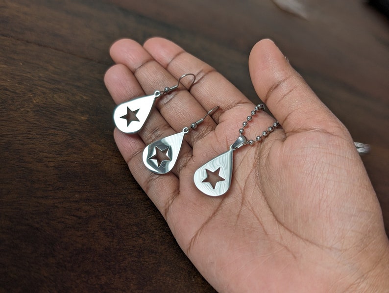 Conan Gray Solid Stainless Steel Found Heaven Star Earrings Hanging Drop Pendants Never Ending Song Design Copy Gift Jewellery Guitar Pick 画像 4