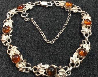 Bracelet vintage en argent avec des éléments d'ambre et de feuilles Antique