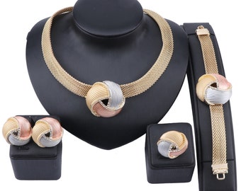 Afrikaanse Dubai Gouden Bruids Sieraden Sets voor Vrouwen Armband Oorbellen Bruiloft Kristallen Ketting Ring Sieraden Sets