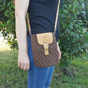 Knitted Raffia Bag, Straw Crossbody Bag With Leather Accent for Women, Small Crossbody Bag, Wicker Shoulder Bag, Handmade Mini Bag