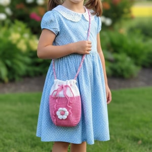 Girls Knit Drawstring Bag, Small Crochet String Crossbody Bag, Mini Kids Summer Purse Gift
