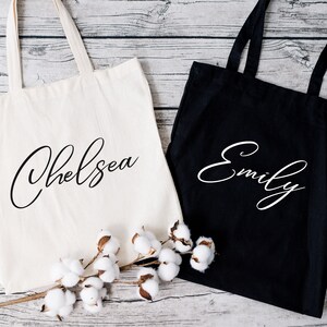 Personalized tote bag, bridesmaid gift bag, Bridesmaid tote bag with name, Bridal party tote bag, bachelorette party tote bags