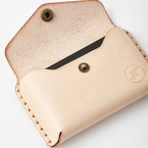 Porte-cartes (grand) cousu main en cuir véritable avec personnalisation avec initiales