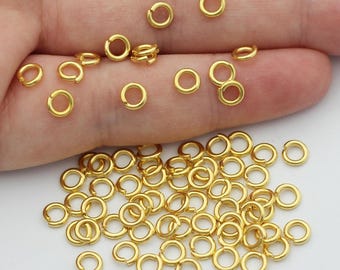 50pcs 24K Gold Plated 5mm Jump Rings, 1mm Thick Open Connector Loops for Jewelry Making, Earring Findings, DIY Craft Supplies