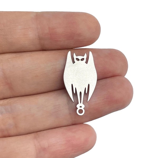 6pcs Stainless Steel Bat Charm, Flying Bat Pendant, Halloween Charms for Jewelry Making, Laser Cut Steel Jewelry Making Supplies