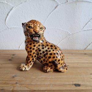 Ceramiche Ronzan イタリア製 ピューマ置物 伏せタイプ Vintage Cheetah Mid Century Era Style Ronzan Italian Hand
