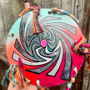 Macrame Plant Hanger Plate: Silver Spiral, Colorful Beads