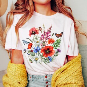 POPPIES BOUQUET T-shirt, WILDFLOWERS Shirt, Cottagecore Shirt, Nature Inspired Floral Tee, Botanical T-shirt, Plant Lady gift, Gardening Tee