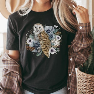 FLORAL OWL T-shirt, Barn Owl Shirt, Forest Bird Tee, Cottagecore T-shirt, Bird Watchers Gift, Nature Lover Shirt, Fall Autumn clothing