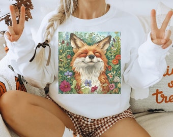 SMILING FOX Sweatshirt, Cottagecore Fox Sweater, Floral Fox Shirt, Wildlife Sweatshirt, Animal Lover Gift, Nature Shirt, Cozy Fall Sweater