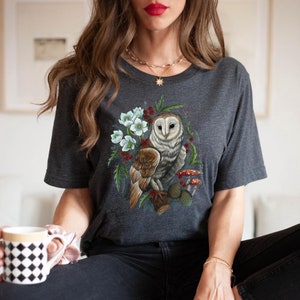 OWL T-shirt, Barn Owl Shirt, Forest Bird Tee, Witchy Shirt, Cottagecore T-shirt, Mystical Owl Shirt, Bird Watchers Gift, Nature Lover Shirt
