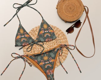 GROOVY SUMMER Återvunnen stringbikini med FLAMINGOR Boho regnbågssol palmblad, Boho Hippie baddräkt, Retro tropisk baddräkt
