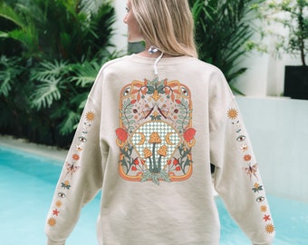 RETRO HIPPIE FLORAL Sweatshirt, Boho Garden Cottagecore Sweater, Wild Flowers Butterfly Magic Mushroom Sun Moon Happy Hippie Sweatshirt