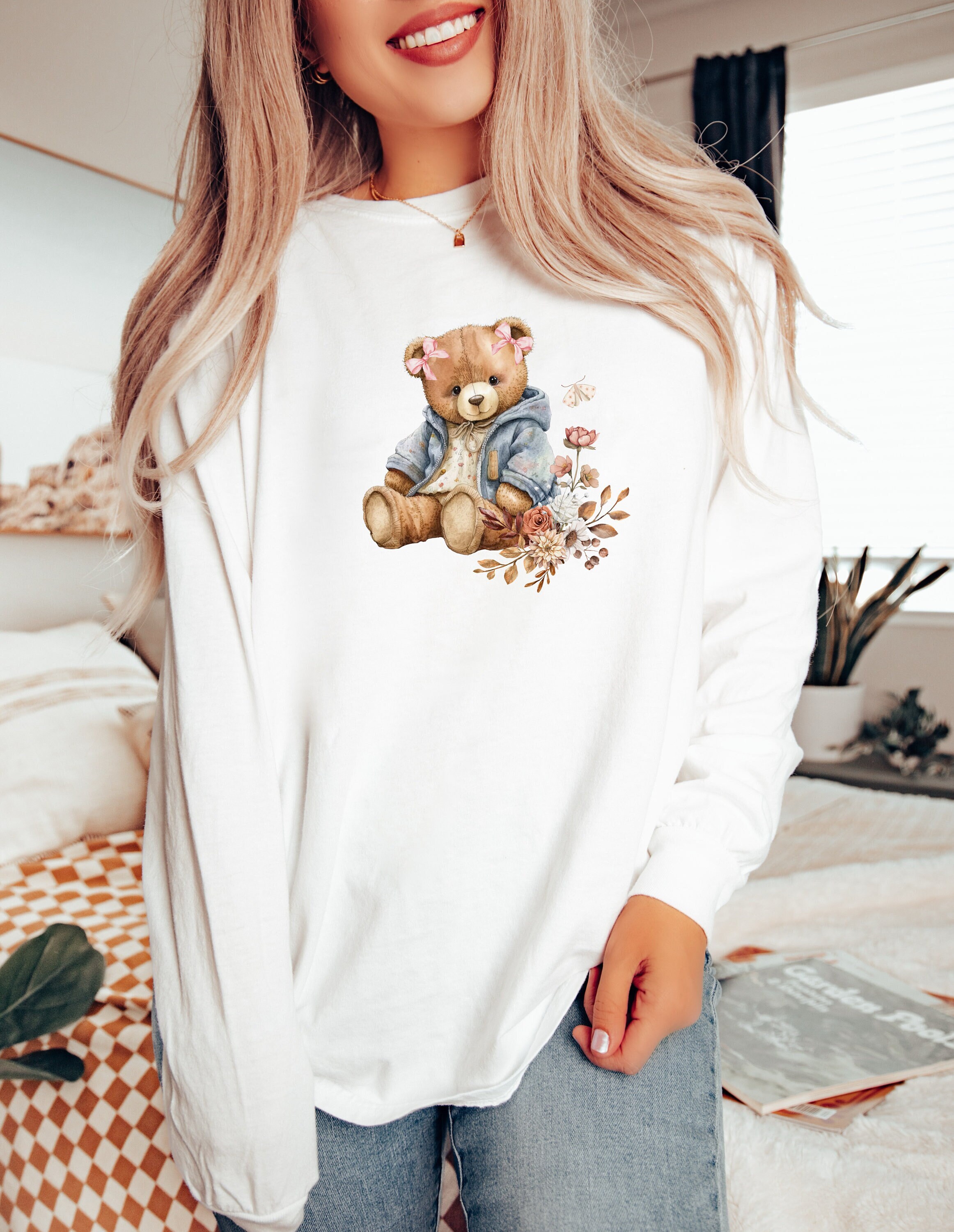 TEDDY BEAR Sweatshirt, Retro Bear Comfort Colors Shirt, Coquette Styled ...