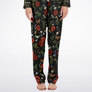 RED POPPIES Women Two Piece Satin Pajama Set, Floral Long Sleeve Shirt & Pants Silky PJ set Poppy Flowers Sleepwear, Garden Party Loungewear