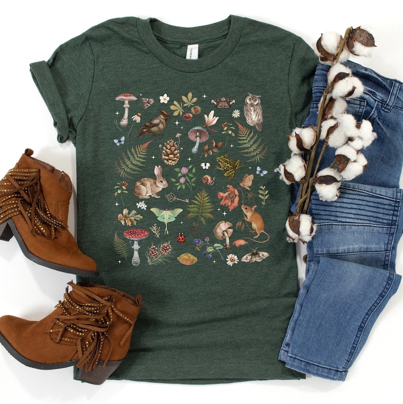 Woodland Wonders: NATURE T-shirt featuring Owl Bird Rabbit Frog Butterflies Mushrooms & Fern, Cottagecore Botanical Shirt, Forest shirt imagen 1