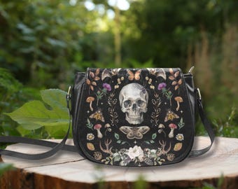 GOTHIC Crossbody Saddle Bag, SCULL Shoulder Bag, Witchy Messenger Bag, Whimsigoth Purse, Witchcore Clutch, Halloween Handbag