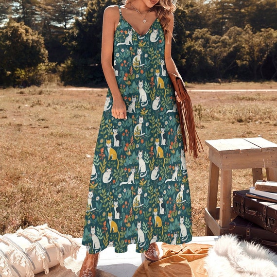 chinese dress ladies Geckocustom, Custom Cat Photo with Lily Flowers Women's V-Neck Cami Maxi Dress