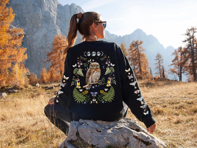 MYSTICAL WOODLAND Sweatshirt with Owl design on the back Frog on the front and Butterflies on Sleeves, Cottagecore Sweater for Nature Lovers Black