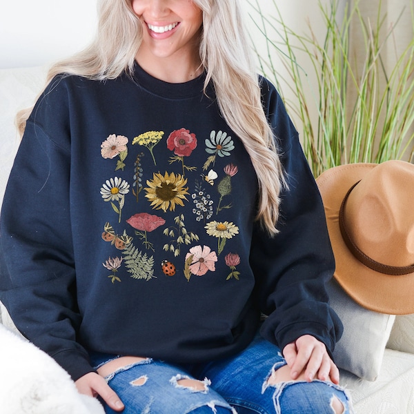 RETRO BOHO FLOWERS Cottagecore Aesthetic Sweater, Nature Inspired Floral Sweatshirt, Vintage Red Poppy Sunflower Field Wildlowers Pullover