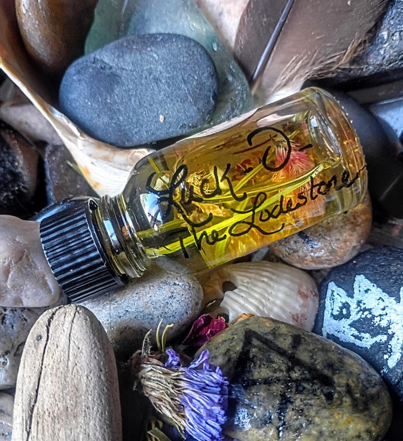 Loadstone Picture Drawing Luck-o-the-lodestone Oil: Draw Luck, Ritual Anointing Blend - Etsy