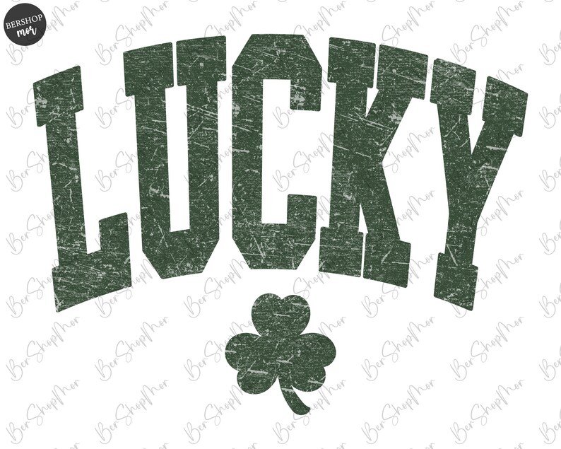 以下が含まれることがあります： 大胆なアーチ型のフォントで「LUCKY」という文字が描かれた、使い古された緑色のグラフィック。その下に緑色のシャムロックがあります。このデザインは、聖パトリックの祝日や幸運を祝うのに最適な、ヴィンテージ感のある外観をしています。