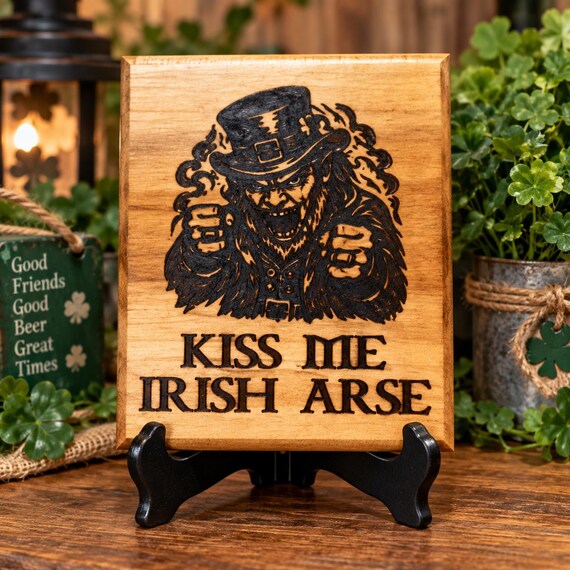 kiss me irish plaque