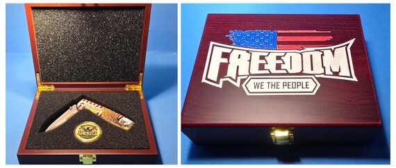 We The People themed knife Gift Set
