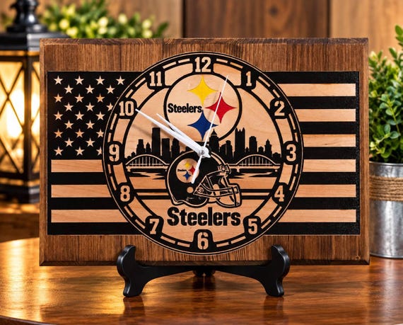 Pittsburg Steelers clock