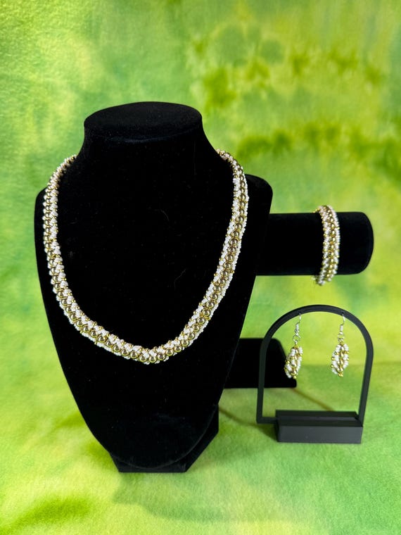 Gold Elegance Jewelry set