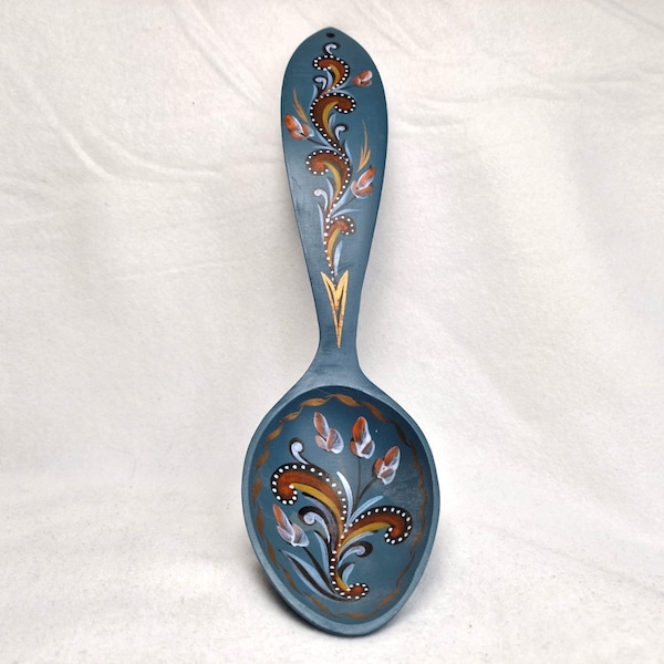 Fagernes handcarved wooden spoon. Rosemaling rosepainted. Norwegian folk art. Wood carving. Norway Scandinavian design