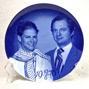 1976 Royal Heidelberg Vintage Collectible Plate – Swedish Royal Wedding Souvenir – Blue & White Porcelain, Limited Edition Wall Decor
