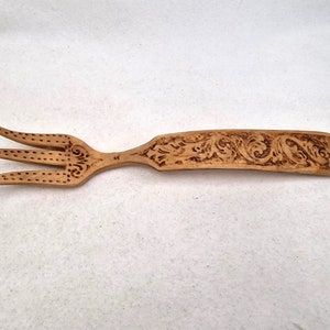 Hand-Carved Birch Wood Fork – Norwegian Folk Art, Wood Burn Decor, Scandinavian Design
