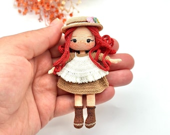 Miniature Amigurumi Anne With An E