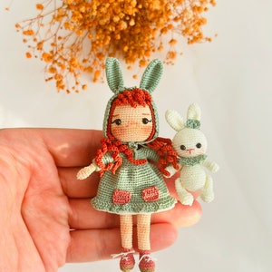 Modèle miniature de kit pour poupée Amigurumi Lilly avec lapin image 3