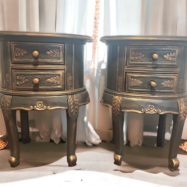 SOLD SOLD Antique Pair of Bombe Nightstands,Pair of Side Tables / Pair of Black Nightstands| Pair of Bombe Tables