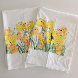 Vera Neumann Tulip Time Flat Sheet: Vintage Burlington Linens Fabric